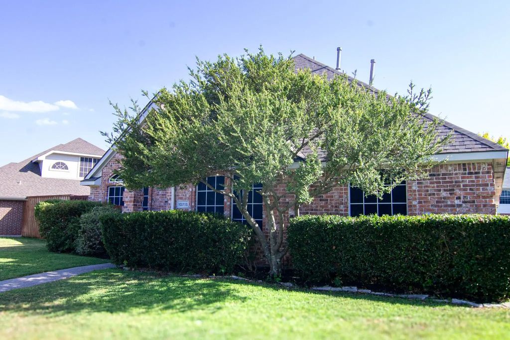10715 Wild Oak Drive, Frisco