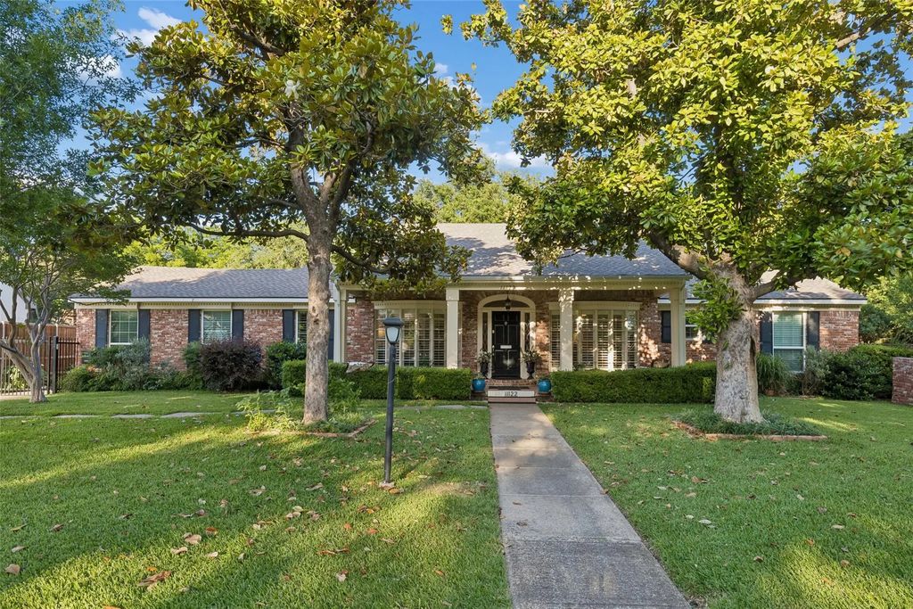 11122 Candlelight Lane, Dallas