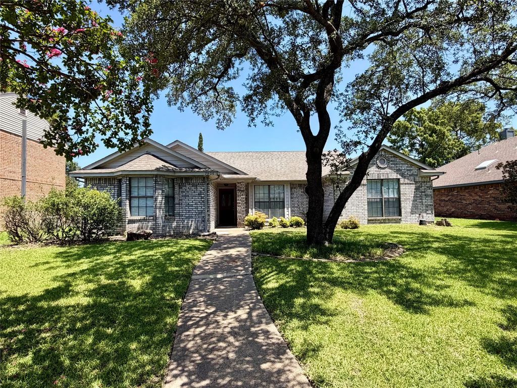 7905 Rice Drive, Rowlett