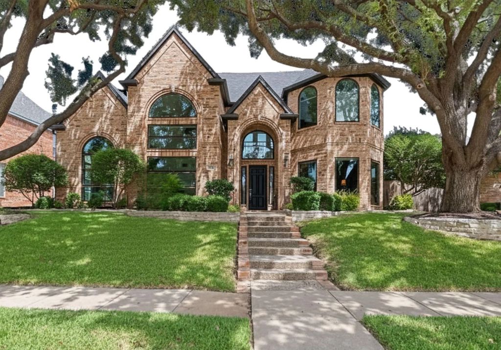 1308 Chesapeake Drive, Plano