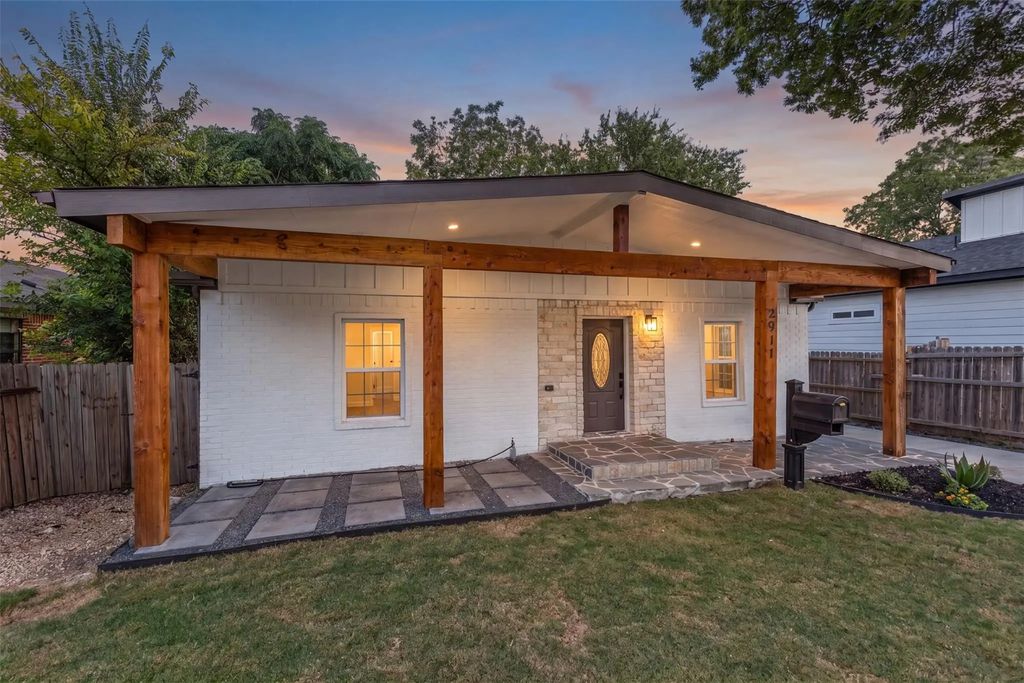 2911 S Denley, Dallas