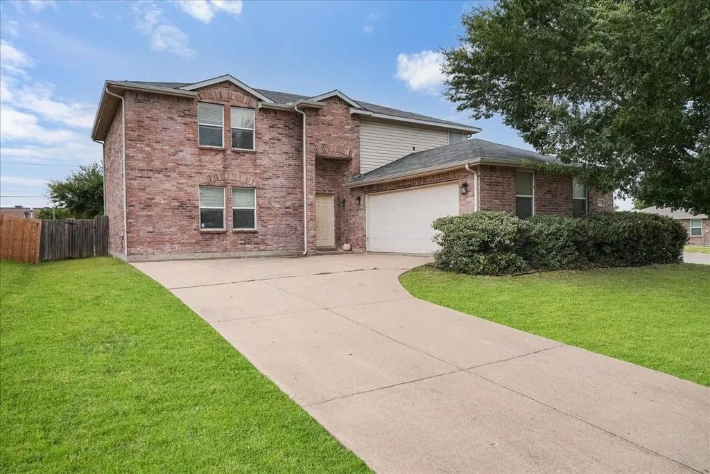 1417 Englewood Drive, Royse City