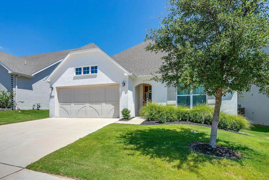 1009 Brown Valley Trail, Weatherford