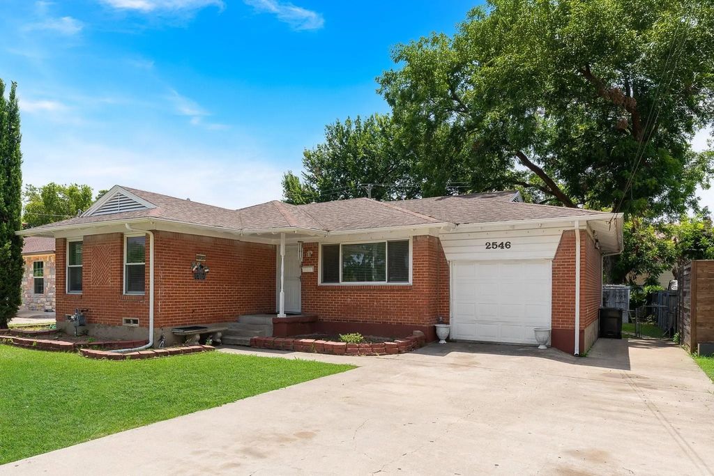 2546 Havenhurst Street, Farmers Branch