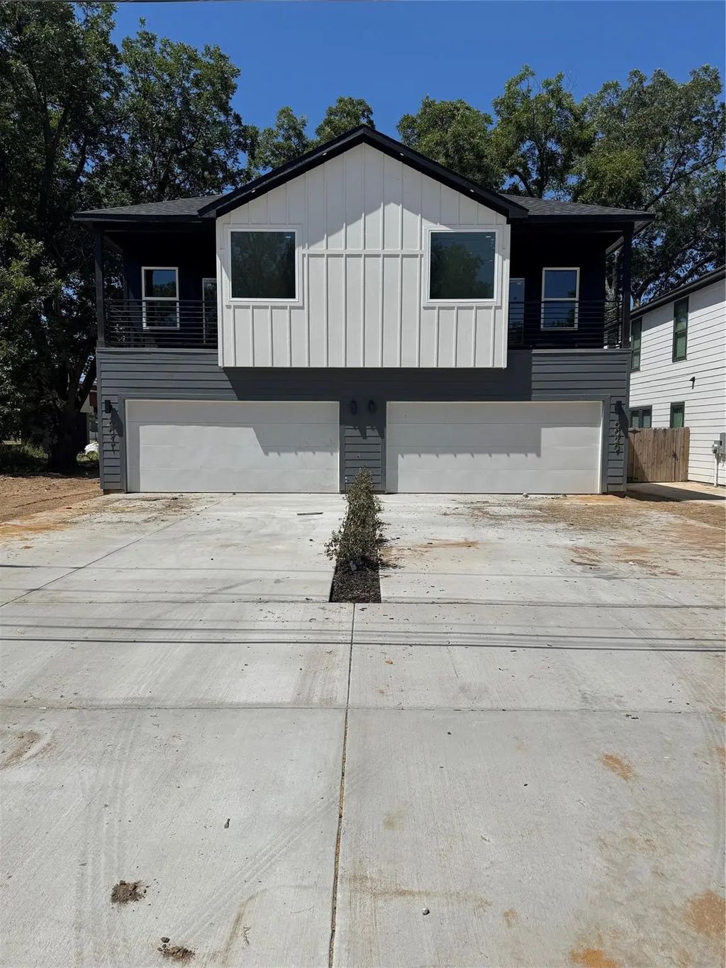 5029 Colonial Avenue, Dallas