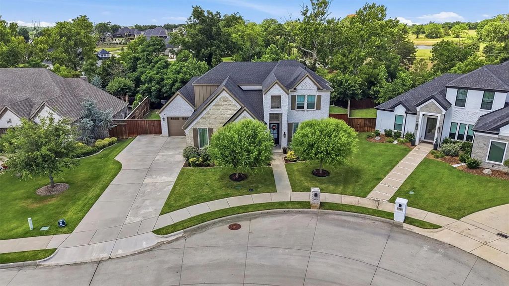 3717 Parkwood Lane, Denison