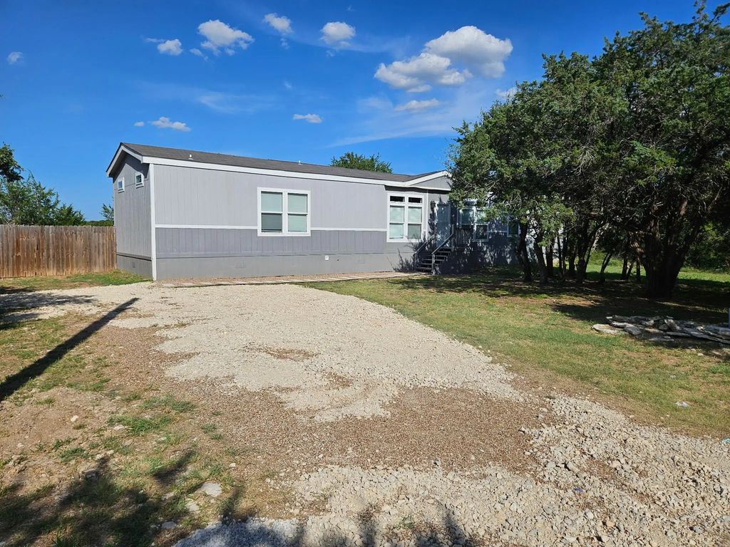 4903 Chisholm Trail, Weatherford