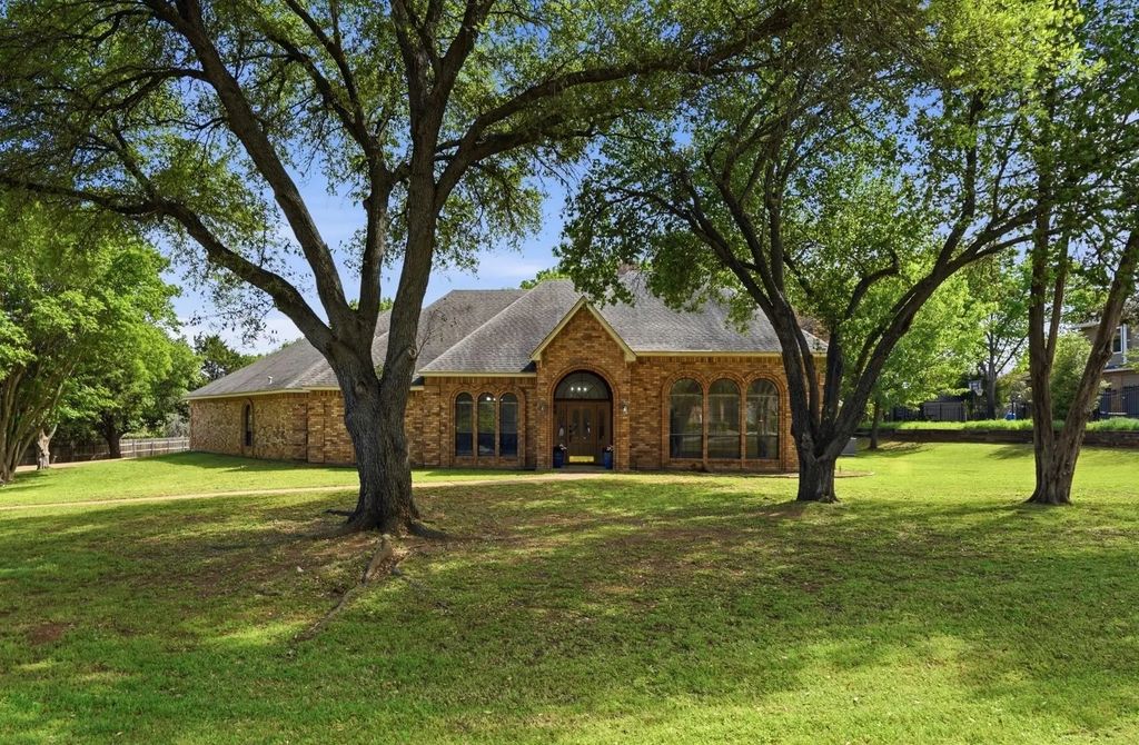 1363 Cross Timber Drive, Southlake