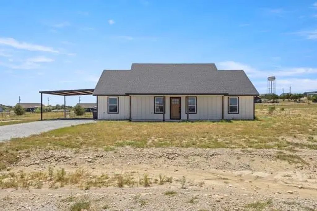 6043 Piper Anne Street, Azle