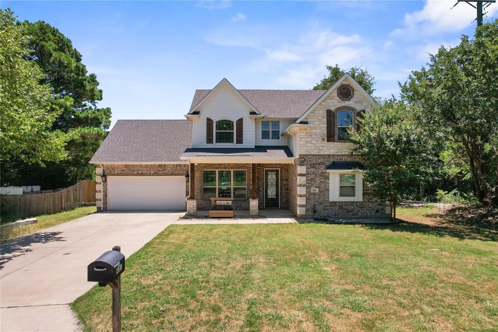 401 E Oakdale Street, Keene