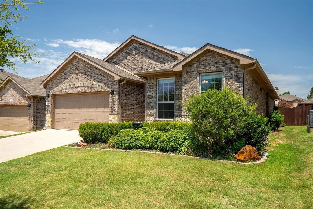 2405 Lighthouse Drive, Denton