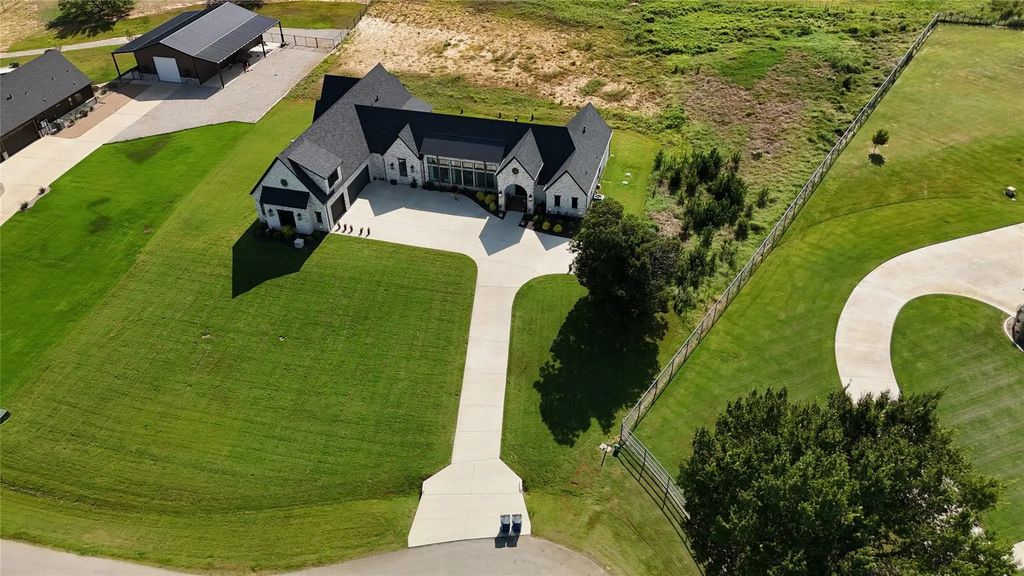 401 Cd Trail, Weatherford