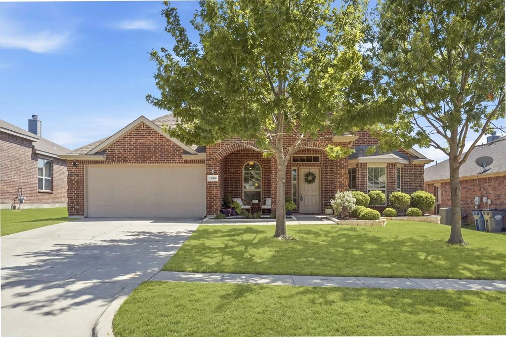 1425 Clayton Lane, Celina
