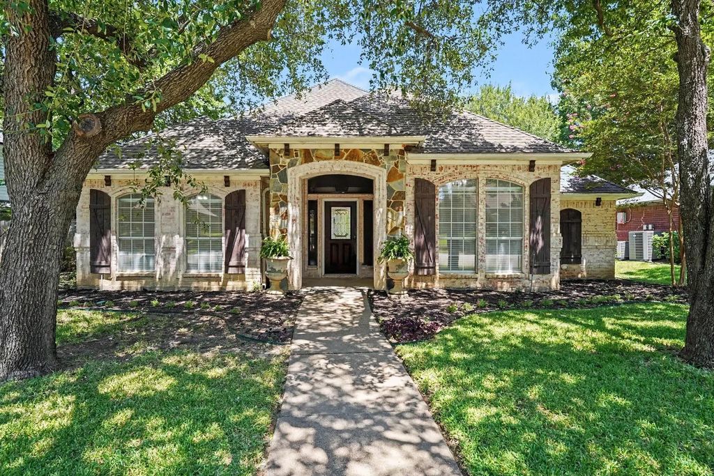 1509 Cat Mountain Trail, Keller