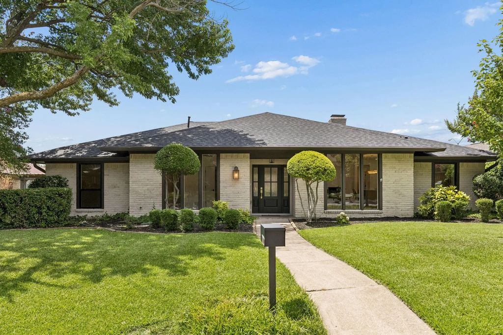 7220 Canongate, Dallas