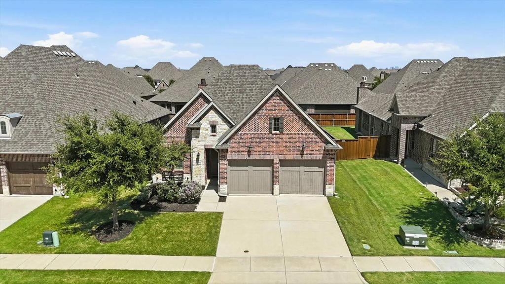 7609 Haddington, The Colony