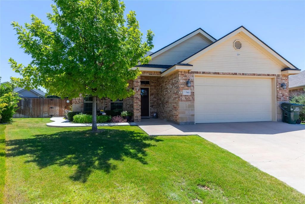 741 Wackadoo Drive, Abilene