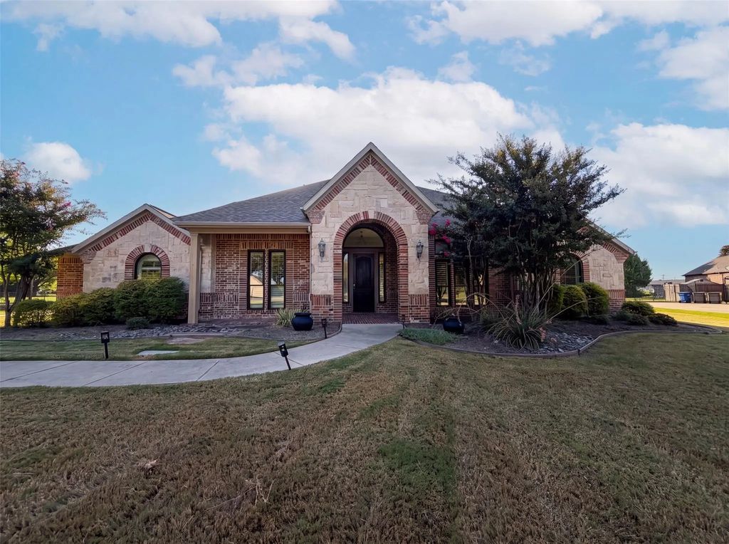 6530 Swallow Court, Celina