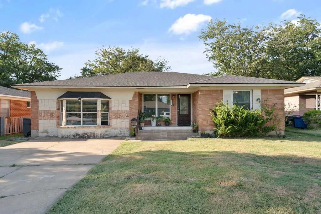 2439 Inadale Avenue, Dallas
