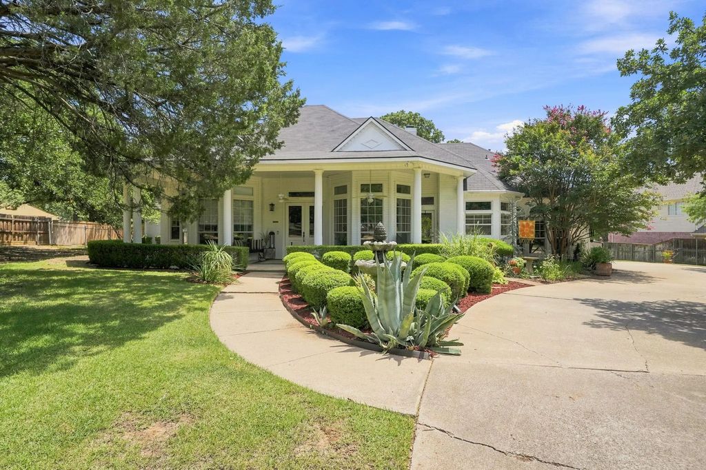1244 Johnson Road, Keller