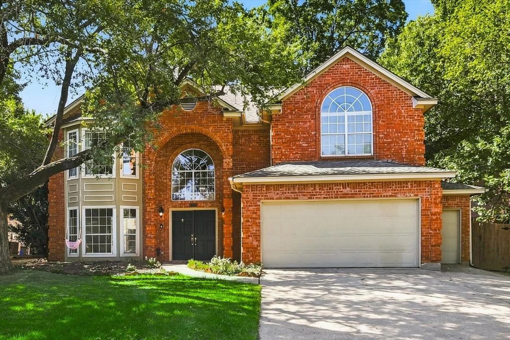 1409 Rider Circle, Grapevine
