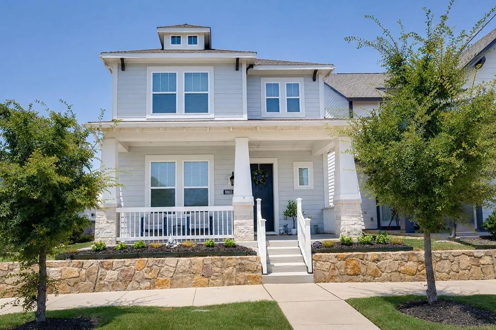 8801 Grand Avenue, North Richland Hills