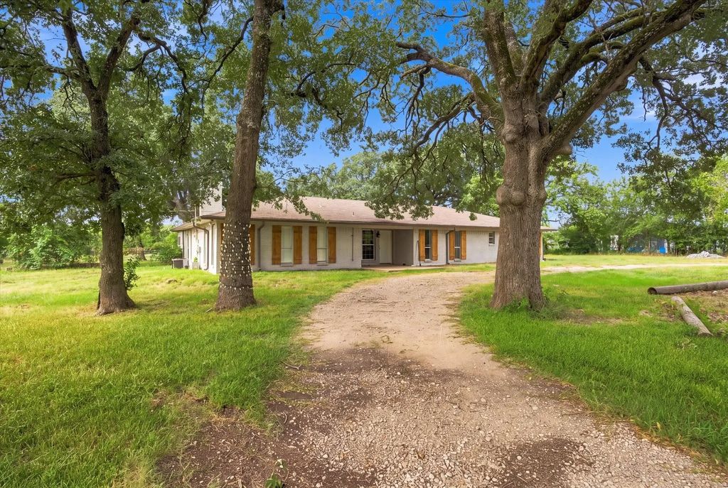 1131 Vz Cr 3815, Wills Point