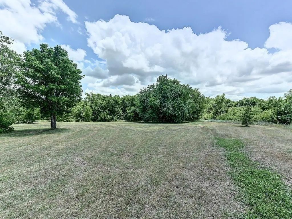 4209 Chisholm Trail, Crowley