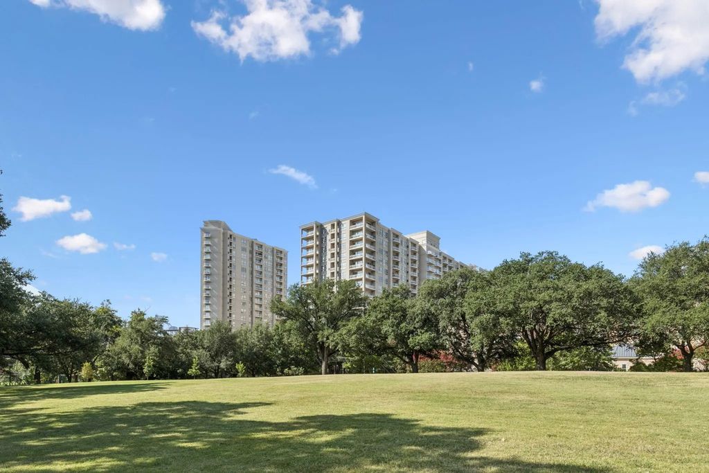 3225 Turtle Creek Boulevard 142, Dallas