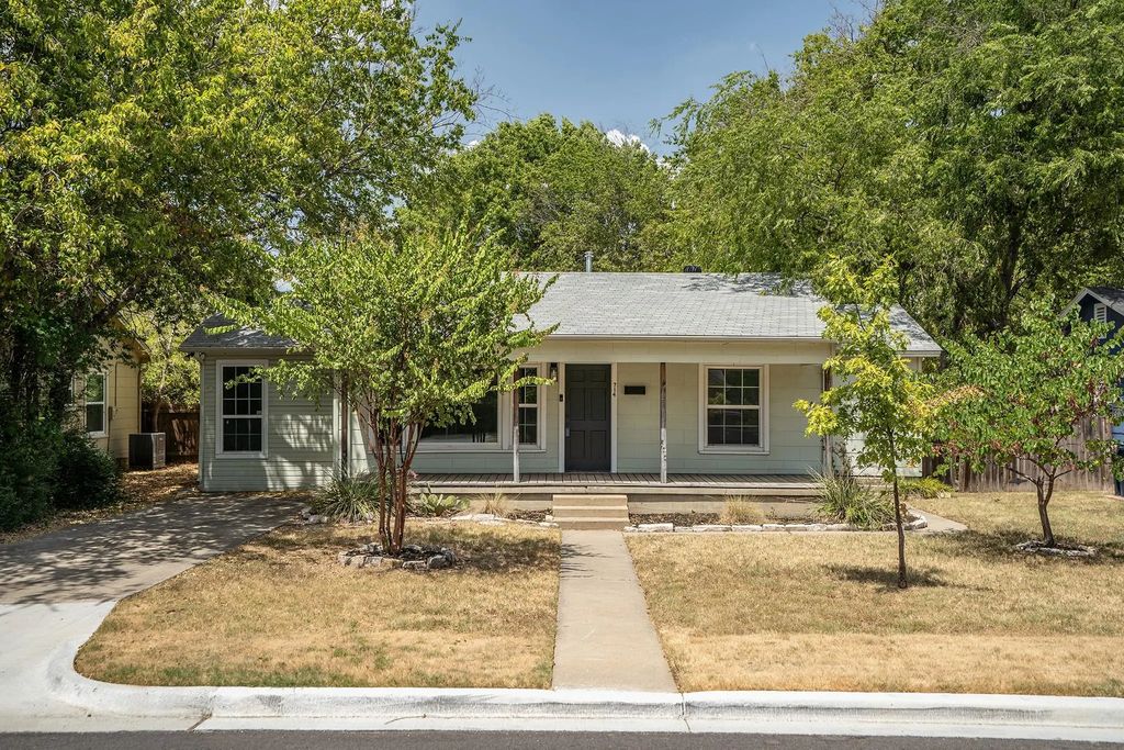 714 Cordell Street, Denton