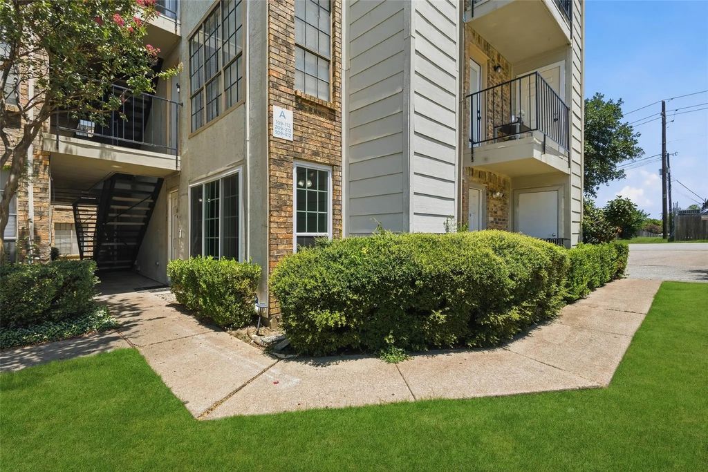 7621 Mccallum Boulevard 110, Dallas