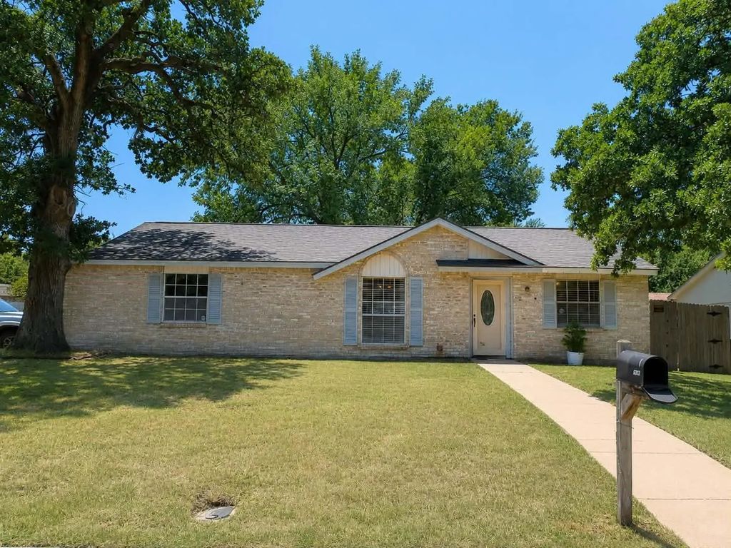 5000 Lasalle Drive, Arlington