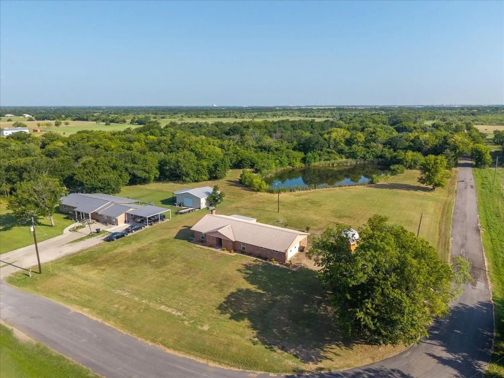 3168 Cr 2182, Greenville