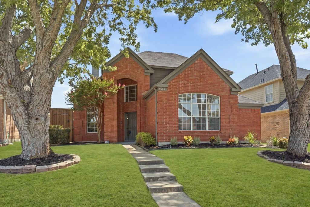 9809 Preston Vineyard Drive, Frisco