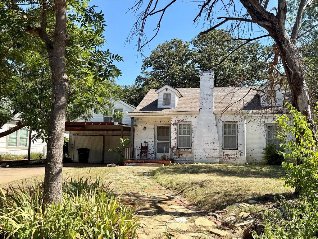 2201 Aster Avenue, Fort Worth