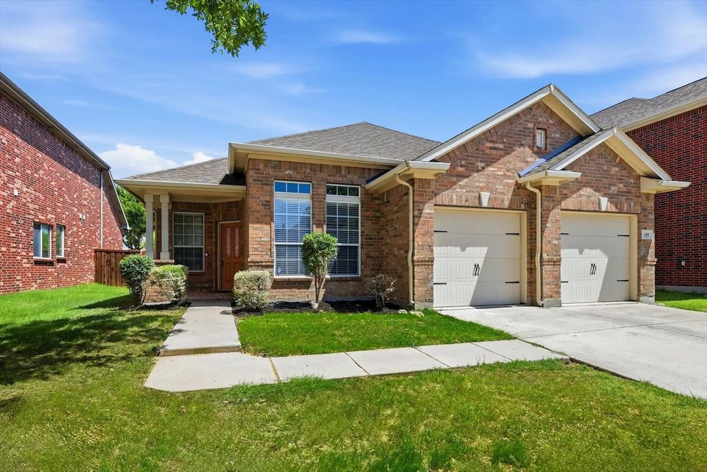 629 Lake City Drive, Lewisville