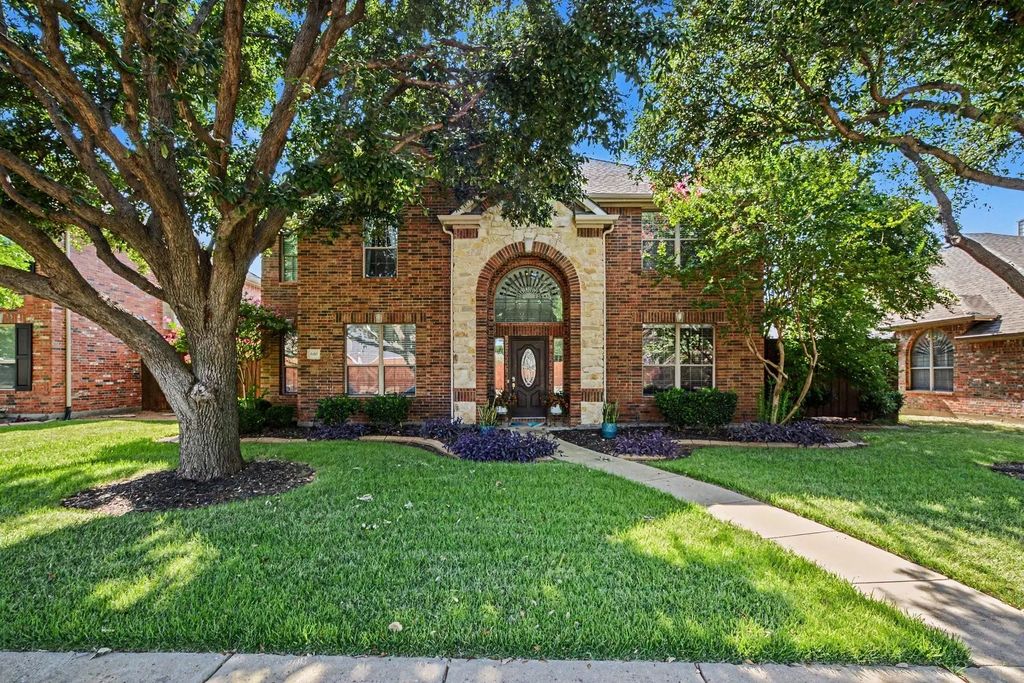 8481 Liverpool Lane, Frisco