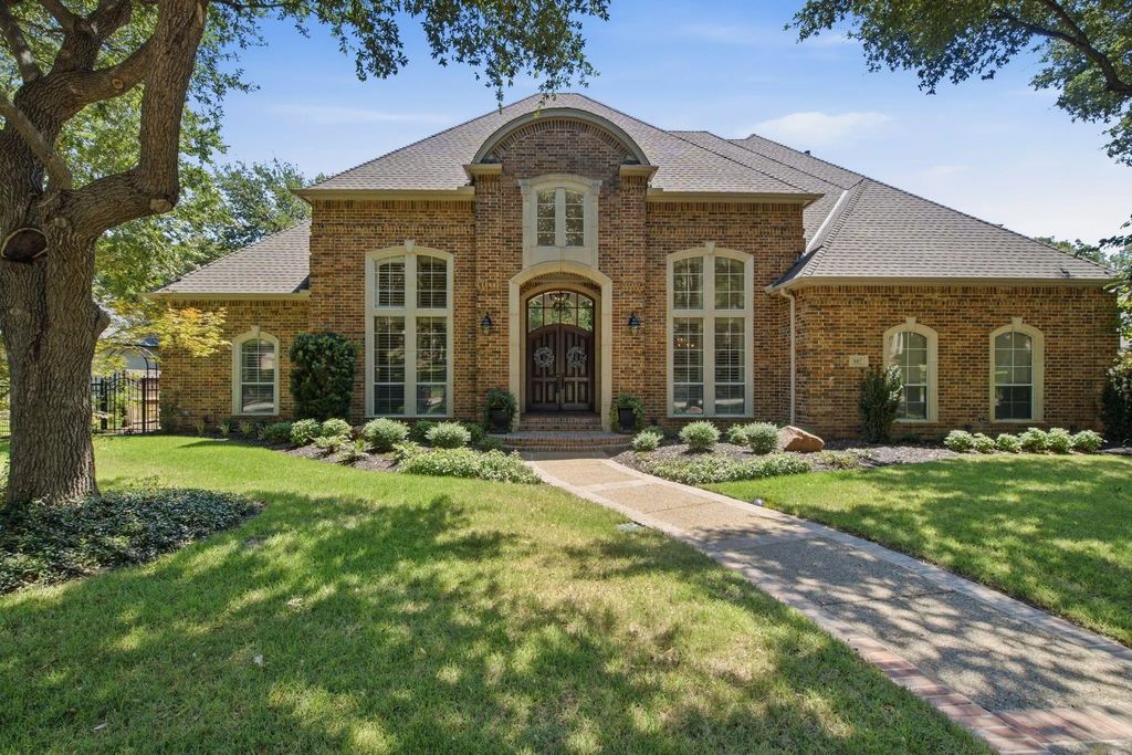 807 Independence Parkway, Southlake
