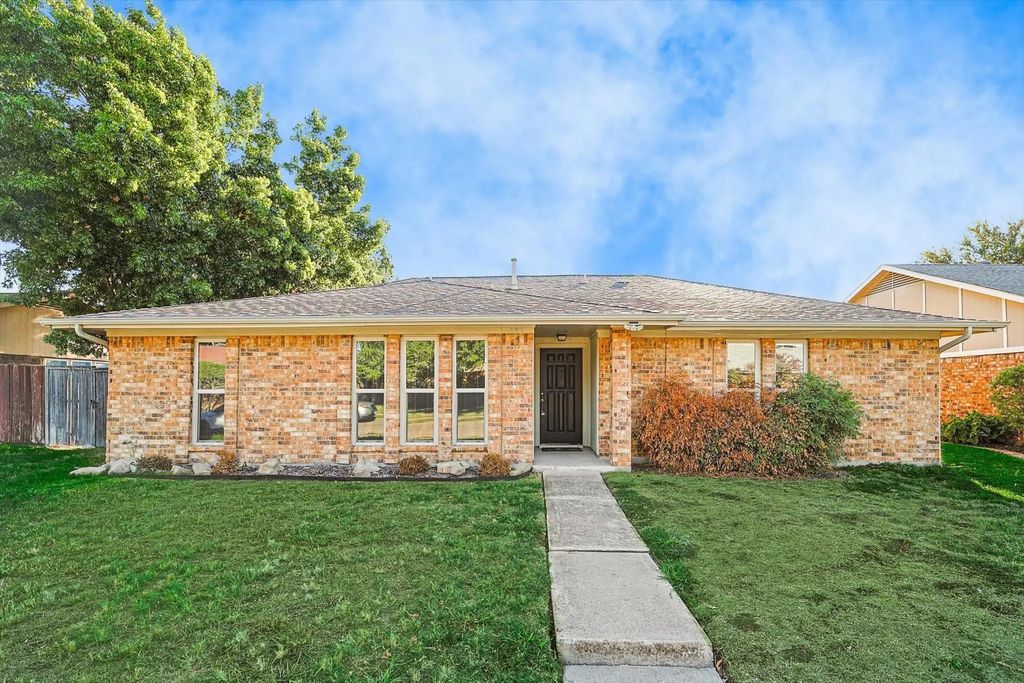 338 Edgewood Drive, Coppell