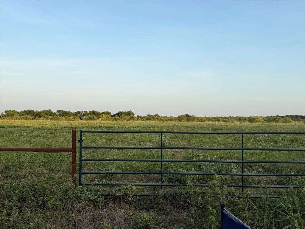 Lot 6 Ne Cr 2160, Kerens