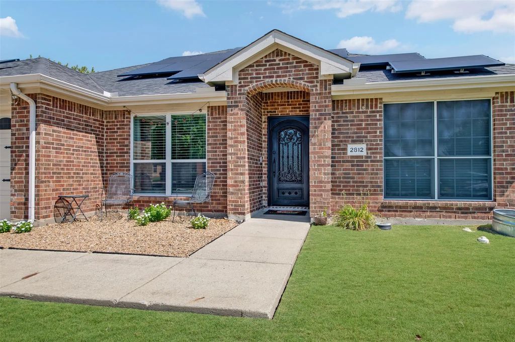 2812 Spencer Circle, Royse City