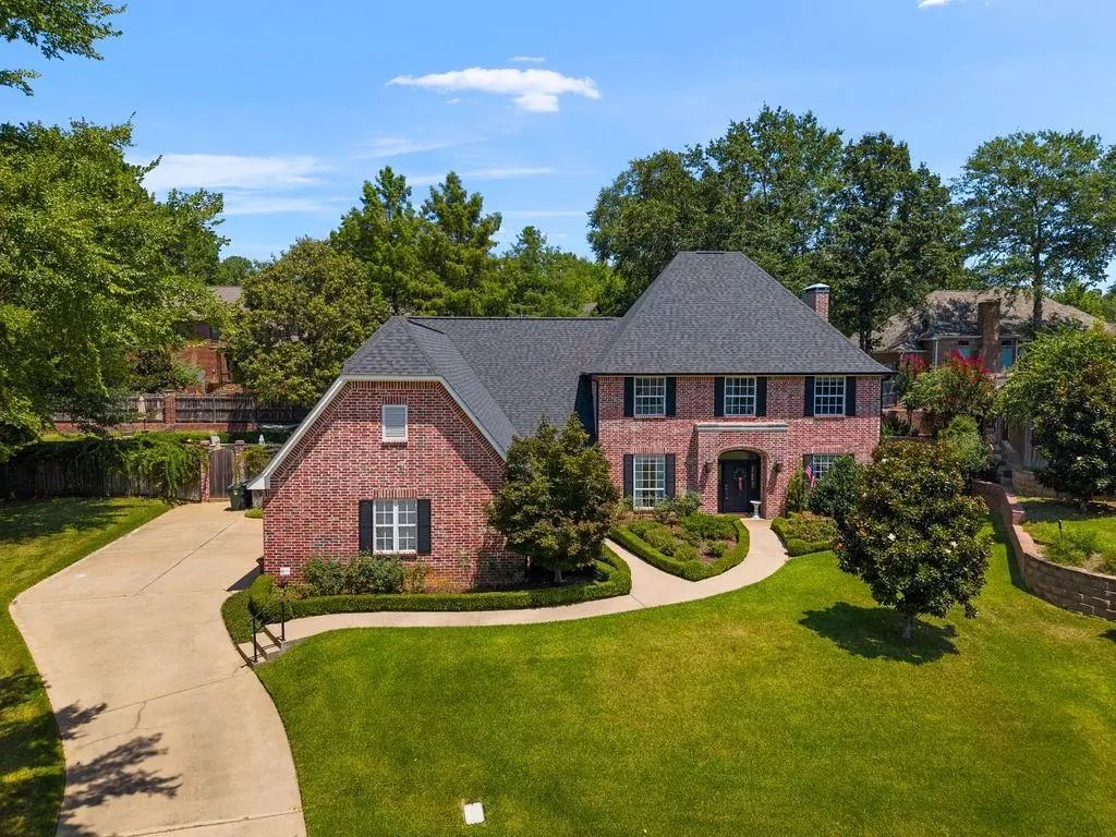 7637 Light Horse Court, Tyler