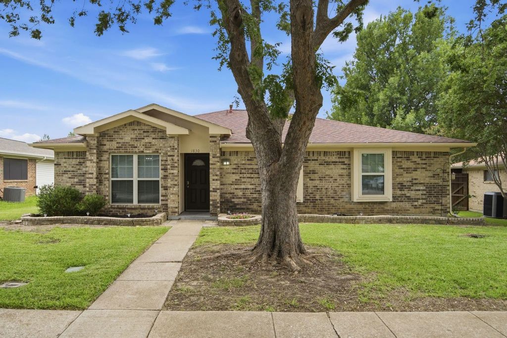 1830 Tiburon Bend, Lewisville