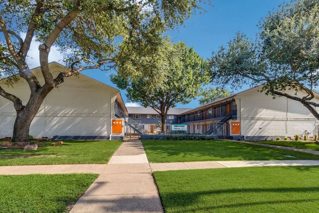 4618 Reiger Avenue 205, Dallas