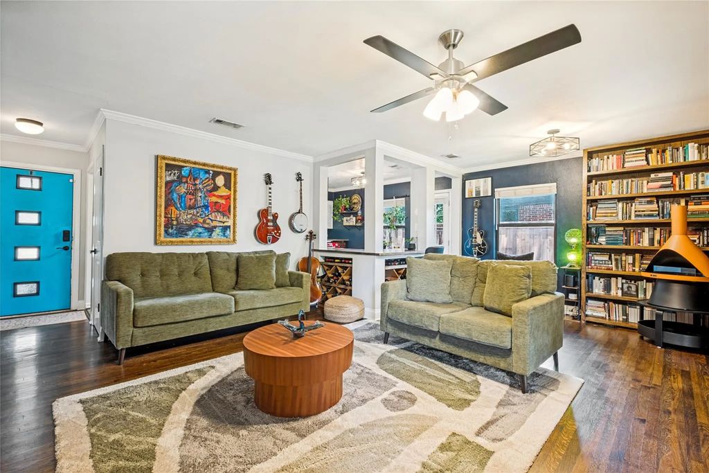9740 Ash Creek Drive, Dallas