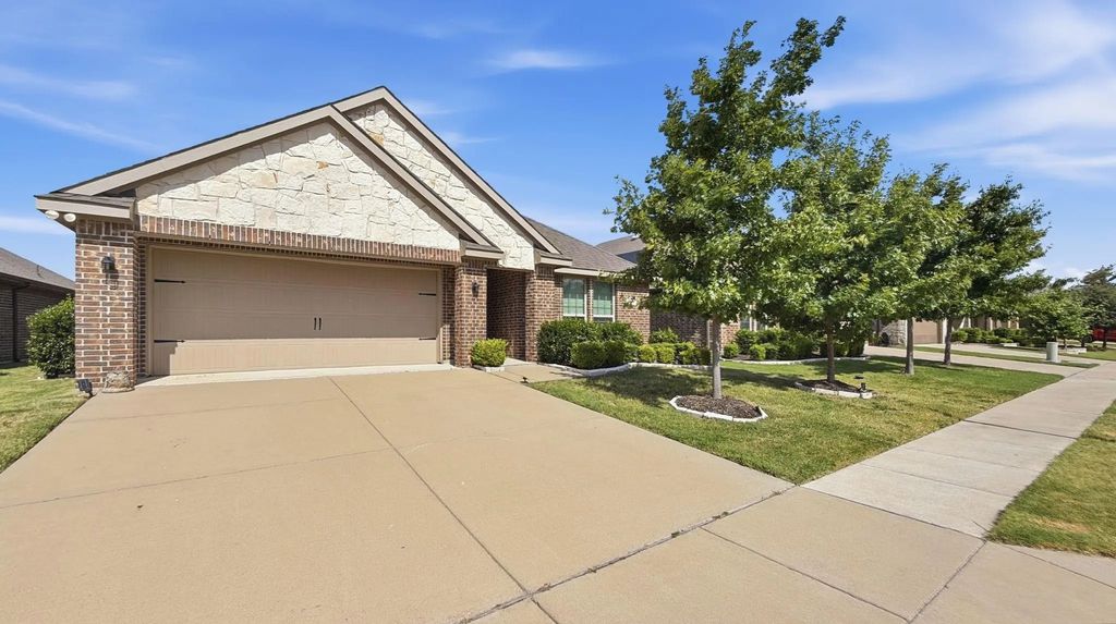 253 Stevenson Landing, Royse City