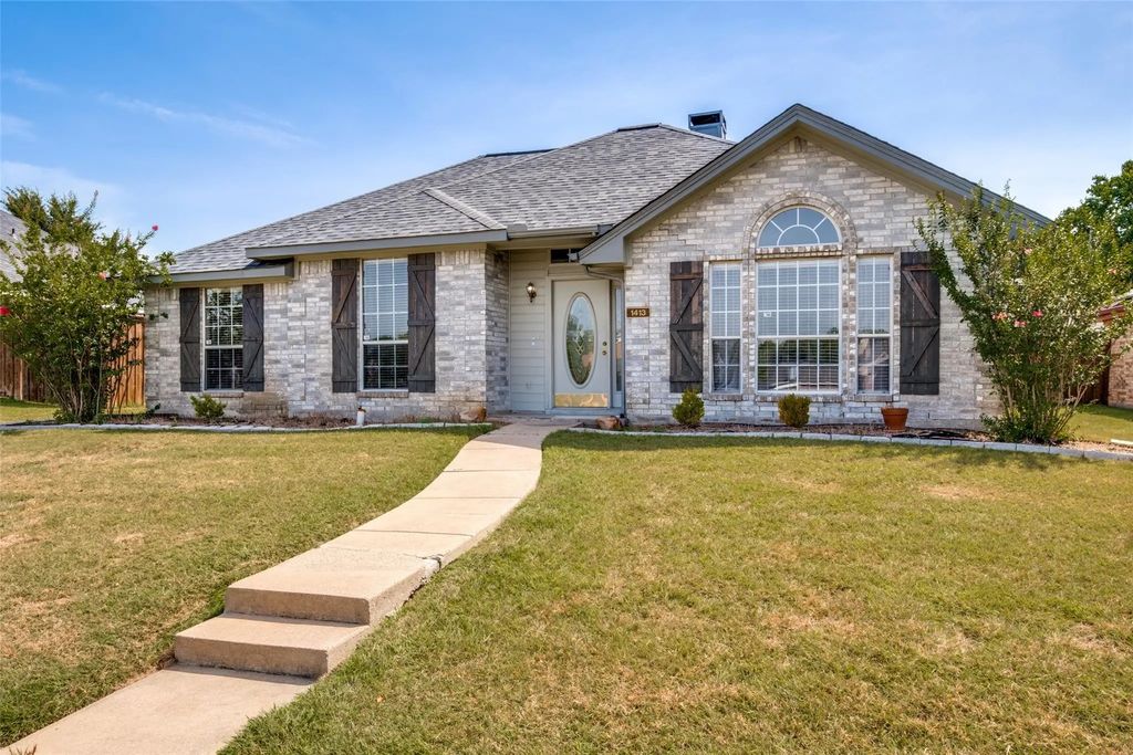 1413 Wesley Drive, Mesquite