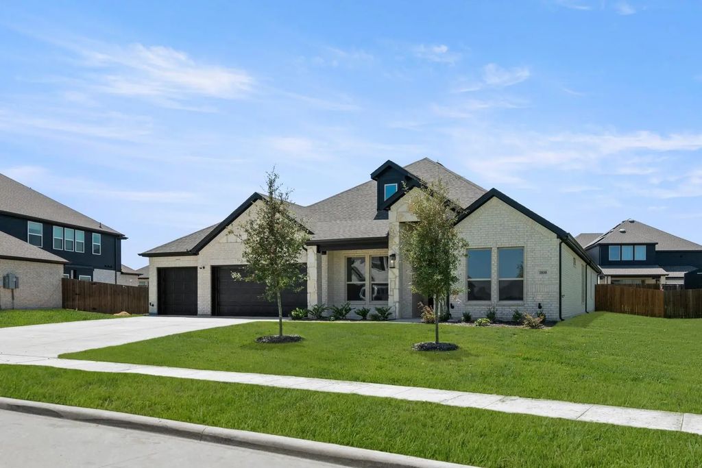 1810 Marlow Drive, Cedar Hill