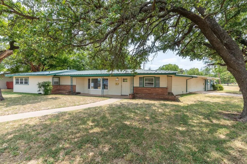 2349 Cooke Street, Abilene