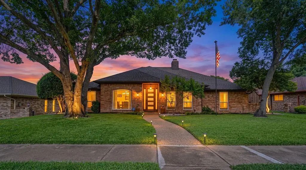 4005 Hatherly Drive, Plano